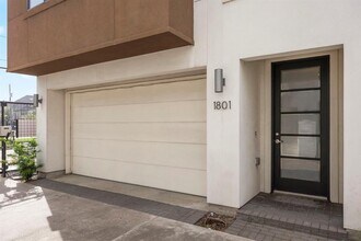 1801 Radcliffe St in Houston, TX - Building Photo - Building Photo