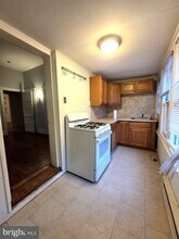 4718 Cedar Ave in Philadelphia, PA - Building Photo - Building Photo