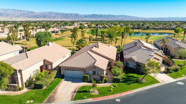 45204 Banff Springs St in Indio, CA - Foto de edificio - Building Photo