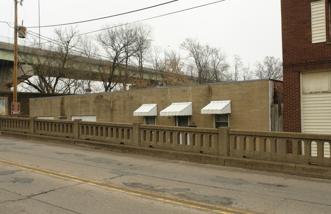 106 Bridge St in Huntington, WV - Building Photo - Building Photo