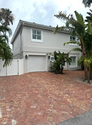 802 Andrews Ave in Delray Beach, FL - Building Photo - Building Photo