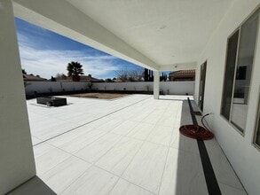 19277 Stratford Way in Apple Valley, CA - Building Photo - Building Photo