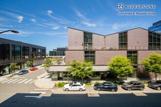 12258 NE 12th Ln in Bellevue, WA - Building Photo - Building Photo