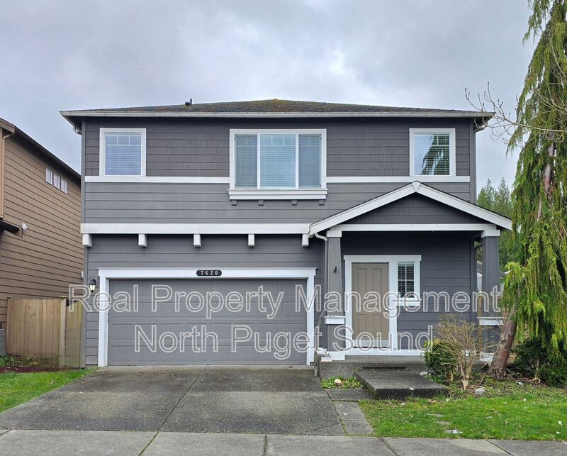 7620 13th St SE in Lake Stevens, WA - Building Photo