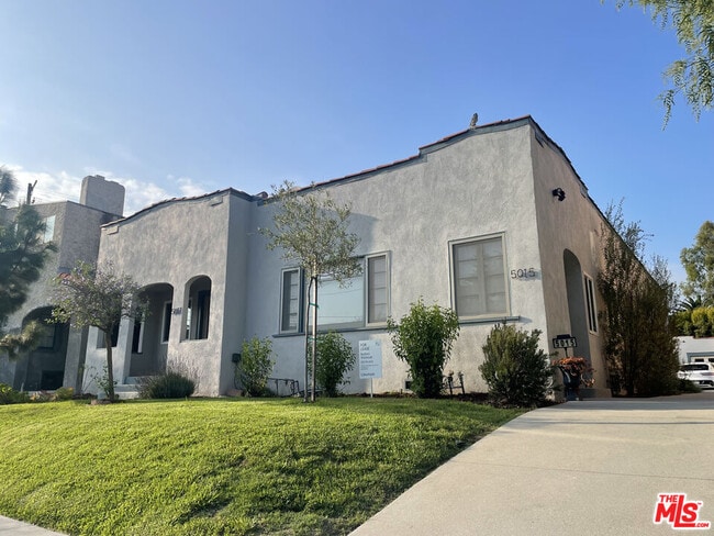 5015 Edgewood Pl in Los Angeles, CA - Building Photo - Building Photo