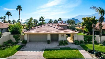80335 Merion in La Quinta, CA - Building Photo