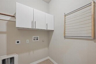 2110 Pecan Ridge Dr in Forney, TX - Building Photo - Building Photo