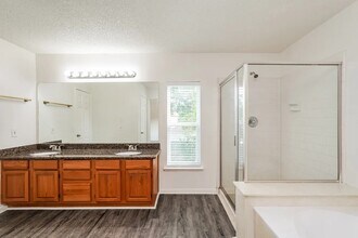 101 Sea Mist Dr in League City, TX - Building Photo - Building Photo