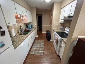 1606 Lemon Tree Ln in College Station, TX - Building Photo - Building Photo