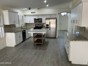 6626 W Monona Dr in Glendale, AZ - Building Photo - Building Photo