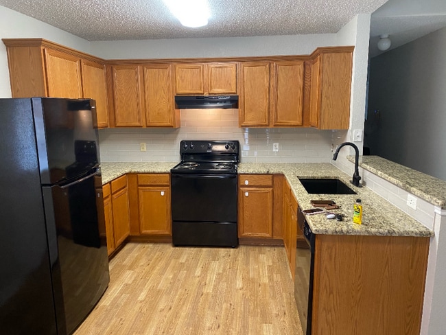 property at 501 Summer Tree Ct