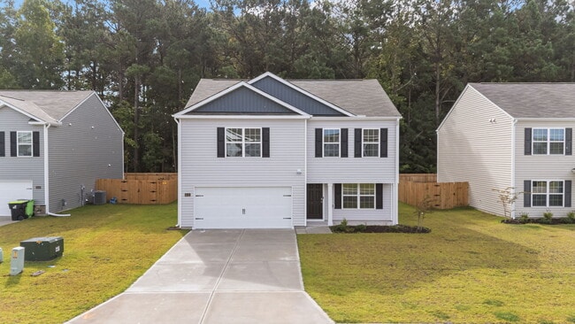 4112 Ocracoke Ct in New Bern, NC - Building Photo - Building Photo
