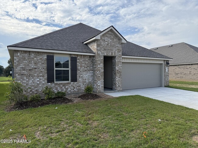 112 Broussard Hl Dr in Broussard, LA - Building Photo - Building Photo