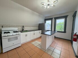 287 Avon Ave, Unit 3 in Newark, NJ - Building Photo