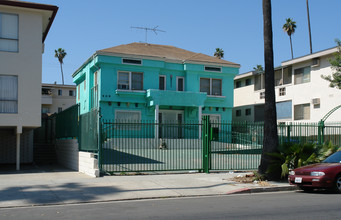 409 S St Andrews Pl in Los Angeles, CA - Building Photo - Building Photo