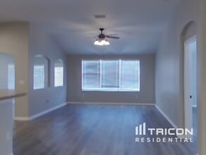 7152 Moss Ledge Run in Land O Lakes, FL - Building Photo - Building Photo