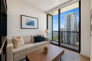 398 NE 5th St in Miami, FL - Building Photo