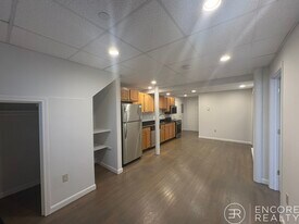 77 Park Dr in Boston, MA - Building Photo