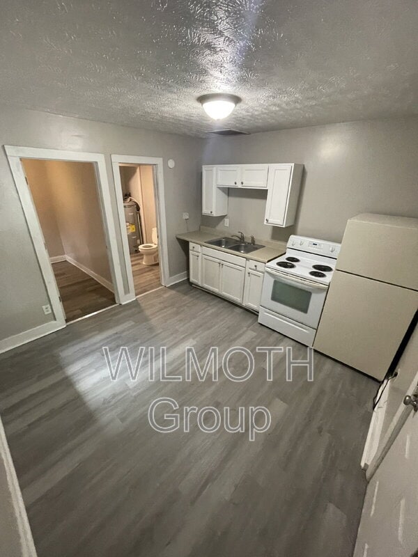 2930 N Dearborn St in Indianapolis, IN - Building Photo - Building Photo