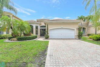 6041 SW 195th Ave in Fort Lauderdale, FL - Building Photo - Building Photo