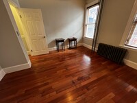 124 Calumet St, Unit 1 in Boston, MA - Building Photo - Building Photo