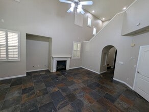 16759 English Country Trail in Lathrop, CA - Building Photo - Building Photo