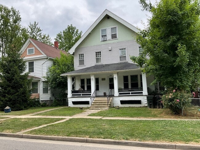 property at 338 10th St