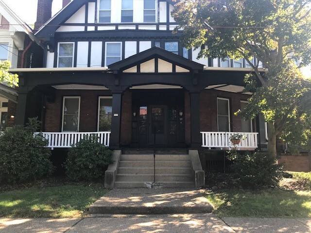 707 College Ave, Unit 2