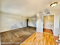 2944 Peachtree Dr photo'