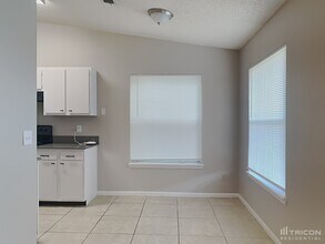 8163 Teaticket Dr in Jacksonville, FL - Building Photo - Building Photo