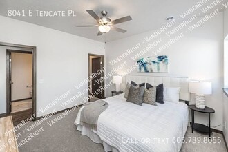 8041 E Tencate Pl in Sioux Falls, SD - Building Photo - Building Photo
