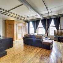 523 Jackson St in St. Paul, MN - Building Photo