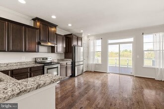 111 Rotunda Dr in Stephenson, VA - Building Photo - Building Photo