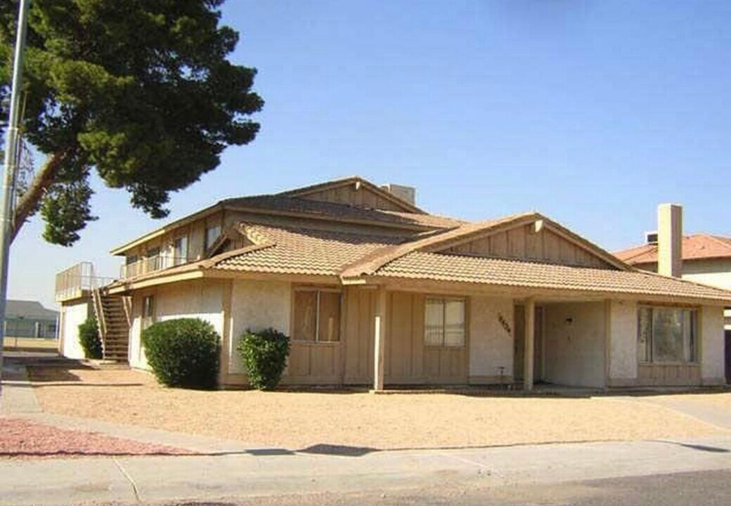 4434 N 53rd Ln, Unit 3 in Phoenix, AZ - Foto de edificio