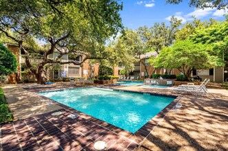 1206 Riverchase Ln in Arlington, TX - Building Photo - Building Photo