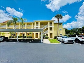 8244 Key Royal Cir, Unit 633 in Naples, FL - Building Photo