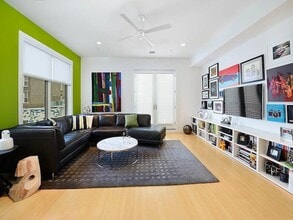 511 Madison St in Hoboken, NJ - Building Photo - Building Photo