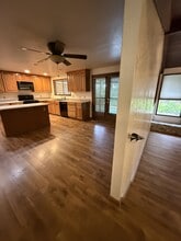 2664 Samoan Wy in Medford, OR - Building Photo - Building Photo