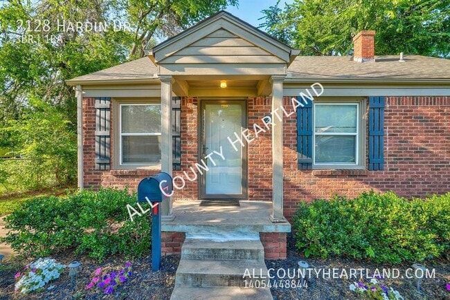 property at 2128 Hardin Dr