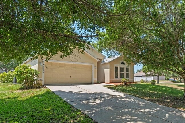 16316 Meredrew Ln in Clermont, FL - Building Photo - Building Photo