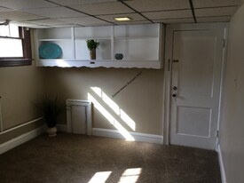 264 College St SE in Valley City, ND - Building Photo