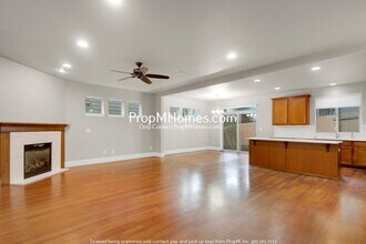 5907 NW Lark Meadow Terrace in Portland, OR - Building Photo - Building Photo