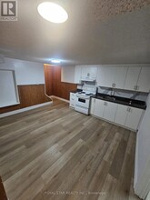 16 Borden Hill Ct in Brampton, ON - Building Photo - Building Photo