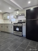 649 State St in Perth Amboy, NJ - Building Photo - Building Photo