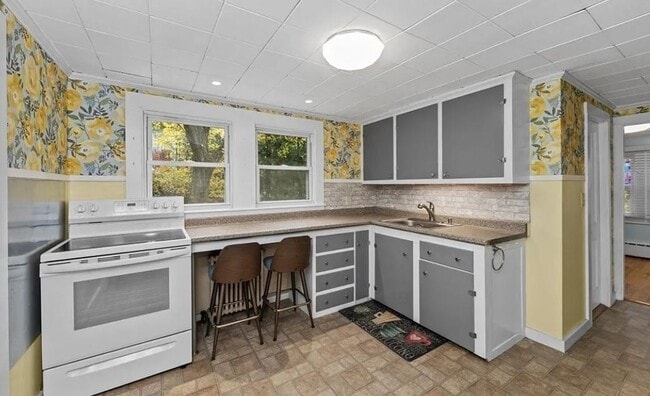 264 Centre St in Danvers, MA - Building Photo - Building Photo