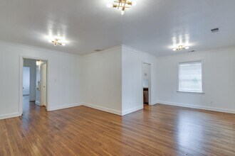 22 S Highland St in Memphis, TN - Building Photo - Building Photo