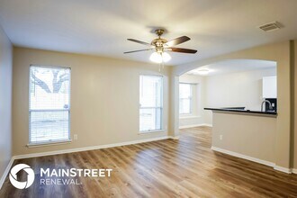 8206 Prairie Wind Ln in Houston, TX - Building Photo - Building Photo