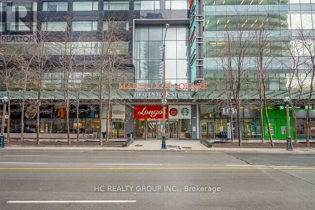 65-2465 Bremner Blvd in Toronto, ON - Building Photo - Building Photo