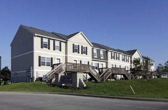 Copper Beech Bowling Green in Bowling Green, OH - Foto de edificio - Building Photo