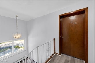 18809 Bella Dr in Cleveland, OH - Building Photo - Building Photo
